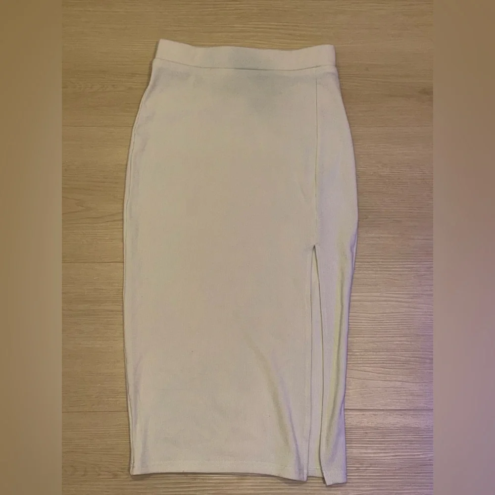 SHEIN Cream Pencil Skirt - Picture 1 of 4